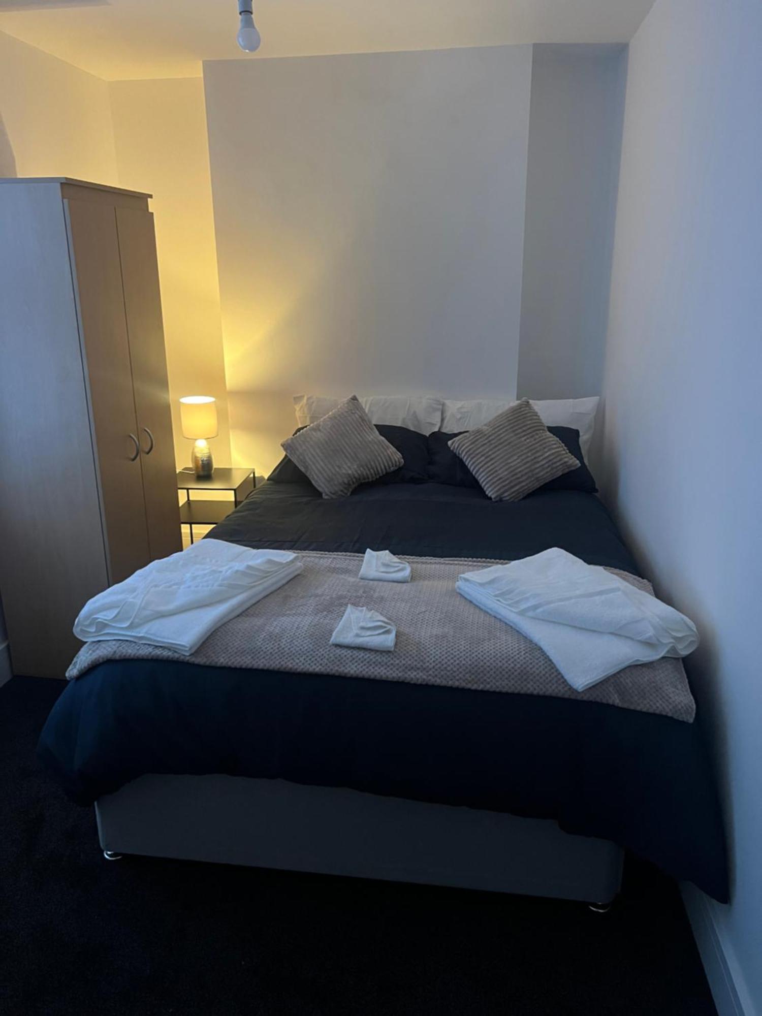 Ashfield New Place Newcastle-under-Lyme Eksteriør bilde